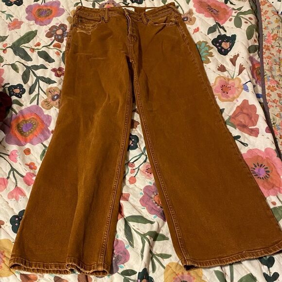 Women's distressed Cleo and Wolf copper Jeans Western Rodeo Cowgirl Small 26W - Picture 3 of 5